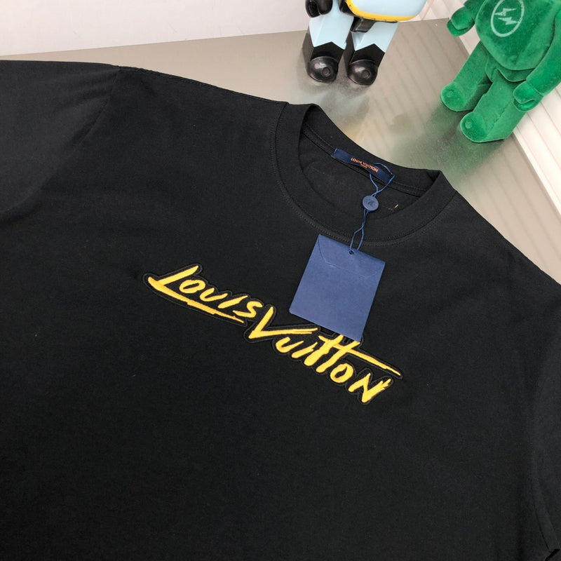 Side profile of Louis Vuitton cotton t-shirt with tailored silhouette