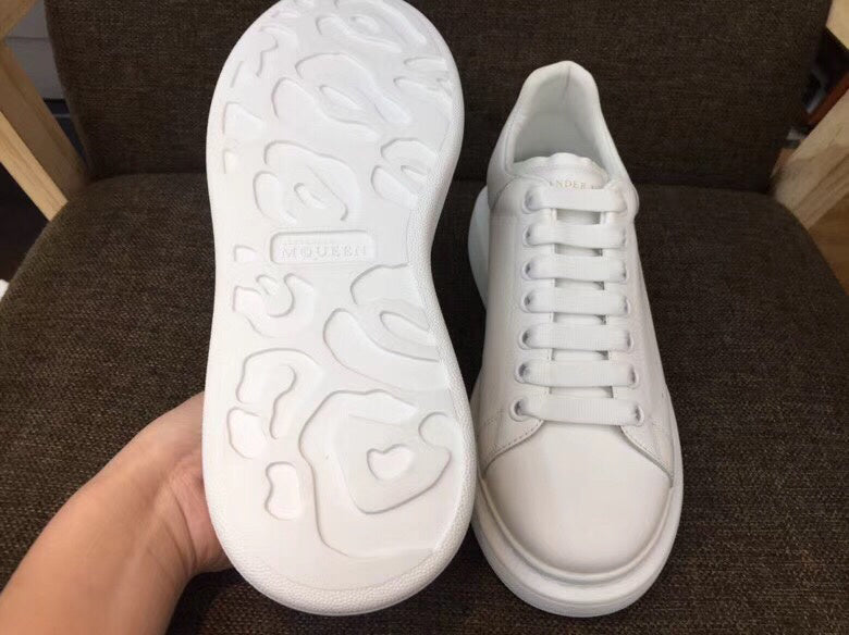 Alexander McQueen shoes Style 028 - side profile detail