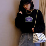 streamlined carryall bag styled with outfit 36