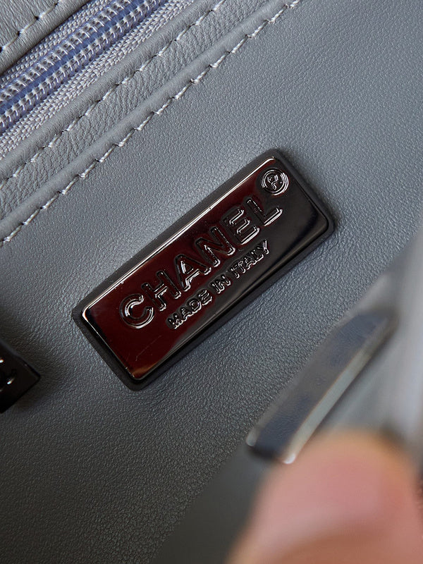  versatile purse view 6