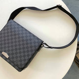 Side profile of polished chic women's handbag – women's luxury handbag
