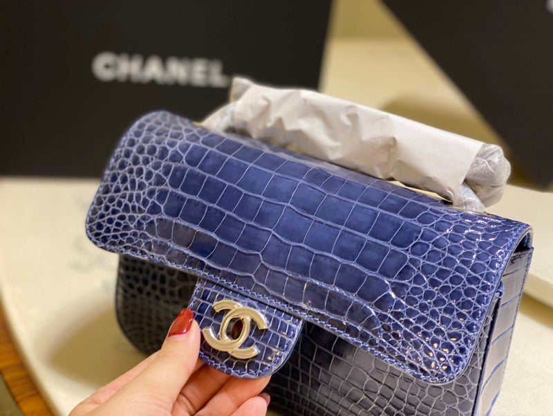  handbag, mid everyday style, image 10