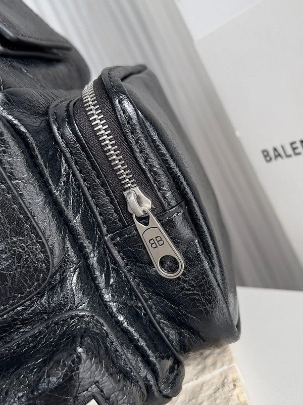 Zivas Charm Effortless Sophistication Fashion Handbag (Timeless Wardrobe Addition) – Interior View