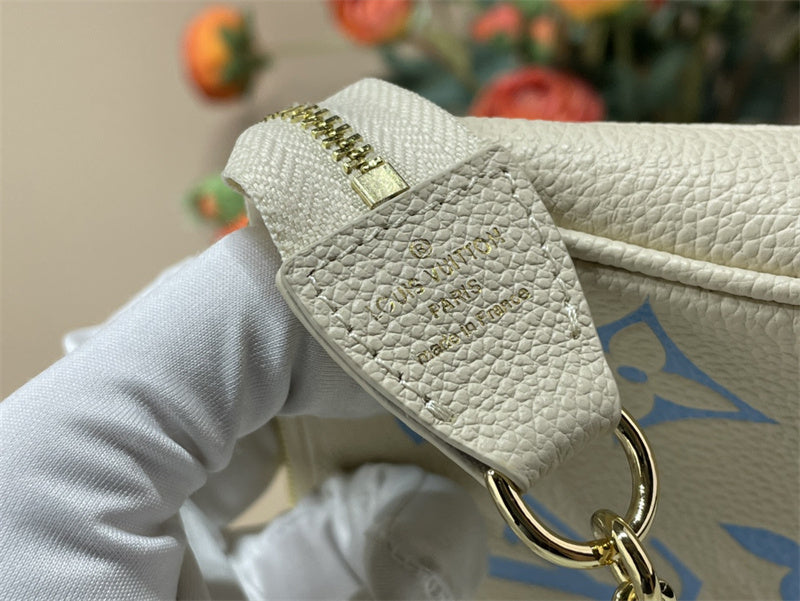  Sophisticated handbag front view 7