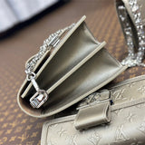  shoulder bag interior and compartment view