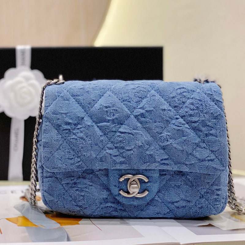  women's handbag, mid design, view 6