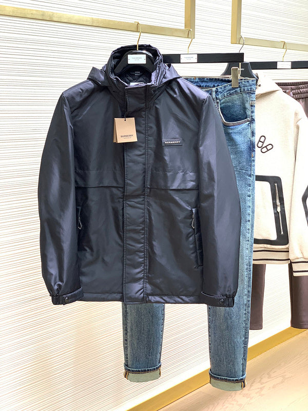 Front view of Burberry luxury piece style No.476