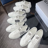 Givenchy shoes Style 011 - logo and branding close-up
