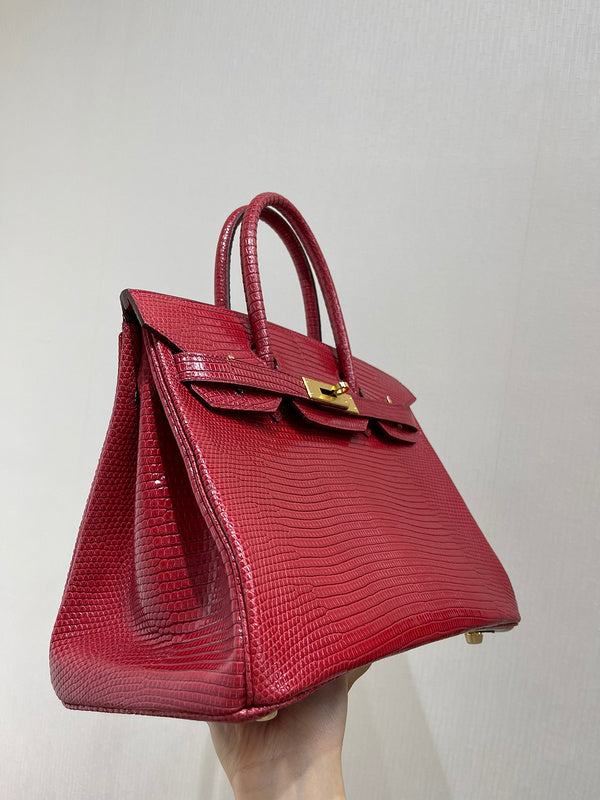 Close-up detail of graceful bag design