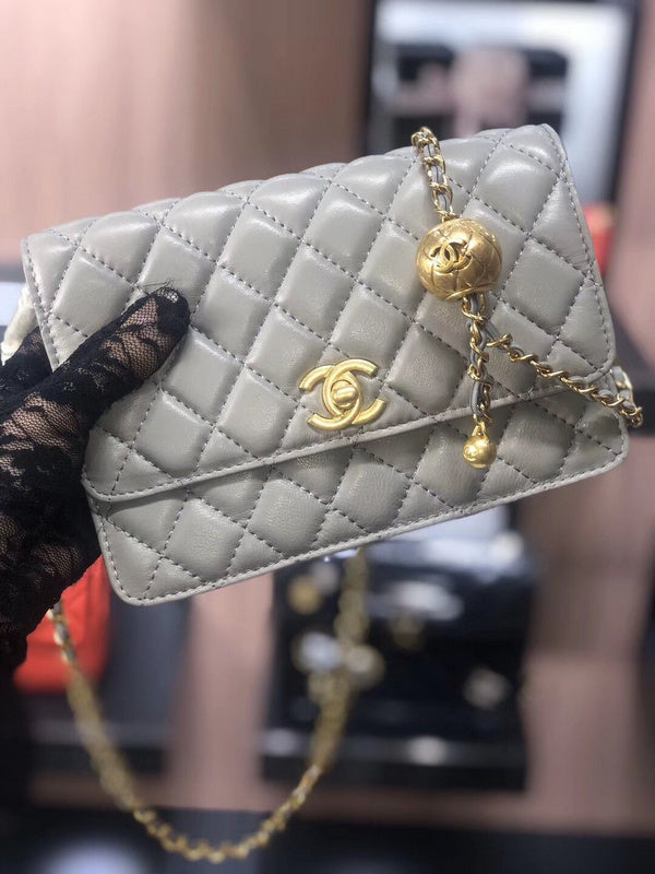  women's handbag, versatile design, view 5