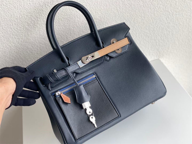 Close-up detail of effortless bag design