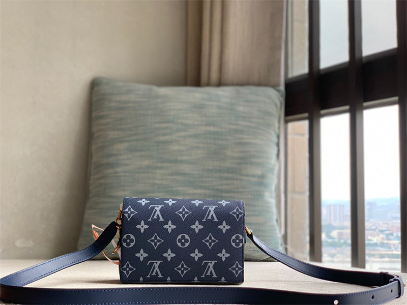  timeless structured bag detail view showing craftsmanship