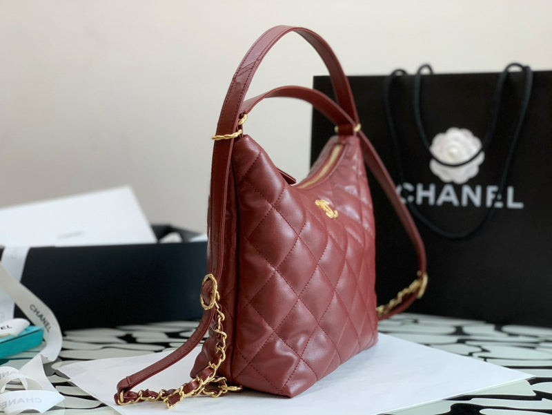 Zivas Charm Contemporary Flair Designer Handbag (Polished Everyday Piece) – Angled View