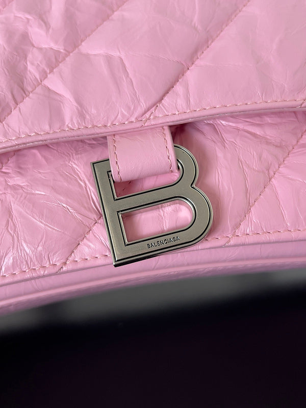 Zivas Charm Elevated Essentials Fashion Handbag (Thoughtfully Structured Design) – Close-Up Detail