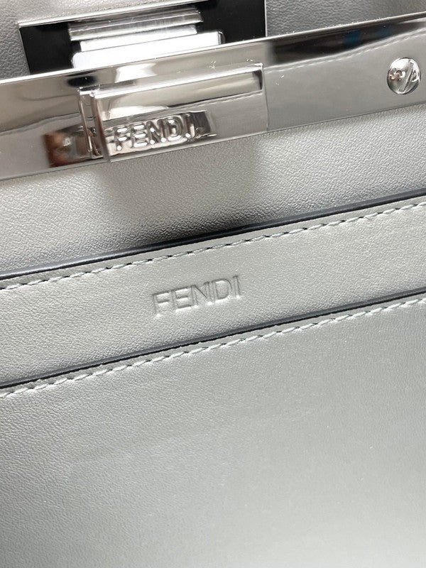 Ziva's Charm handbag – product shot (27cm*21cm*9.5cm)