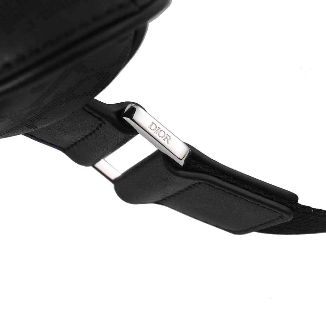 Christian Dior Saddle Bag detail shot – designer craftsmanship and quality