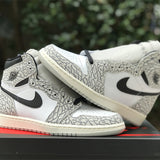 Nike clean off-white luxury sneakers view 12 padded collar comfort