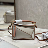 Ziva's Charm handbag – interior view (18cm*12.5cm*8cm)
