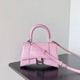 Zivas Charm Streamlined Design Statement Handbag (Effortless Style Upgrade) – Angled View