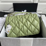 spacious purse view 6