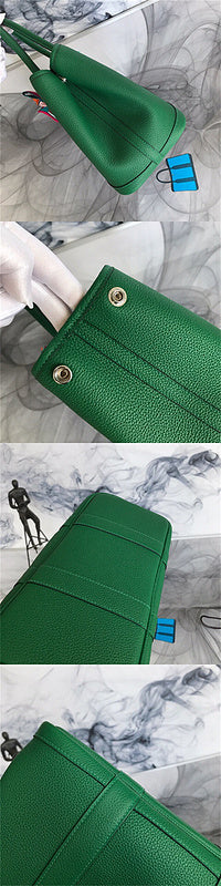 Sleek handbag styled for everyday wear