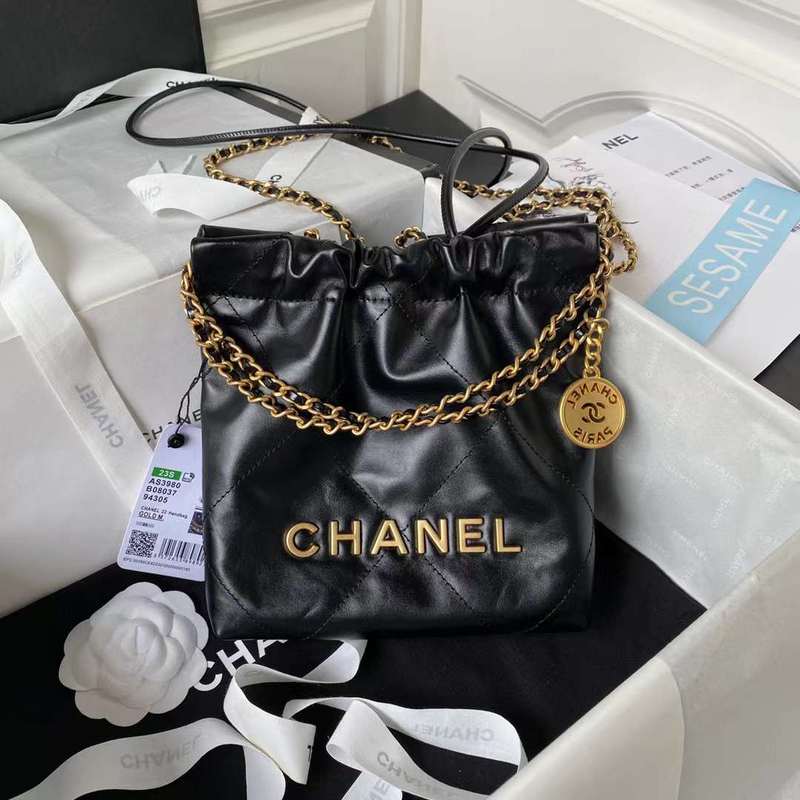 Zivas Charm Versatile Design Luxury Handbag (Elevated Accessory Essential) – Front View