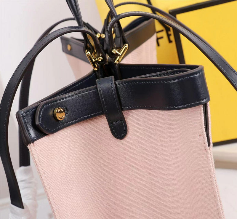 Ziva's Charm handbag – interior view (Standard Size)