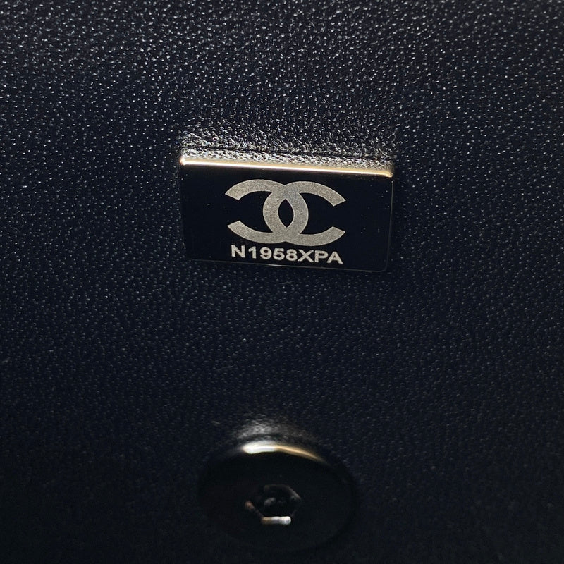  handbag, mid everyday style, image 4