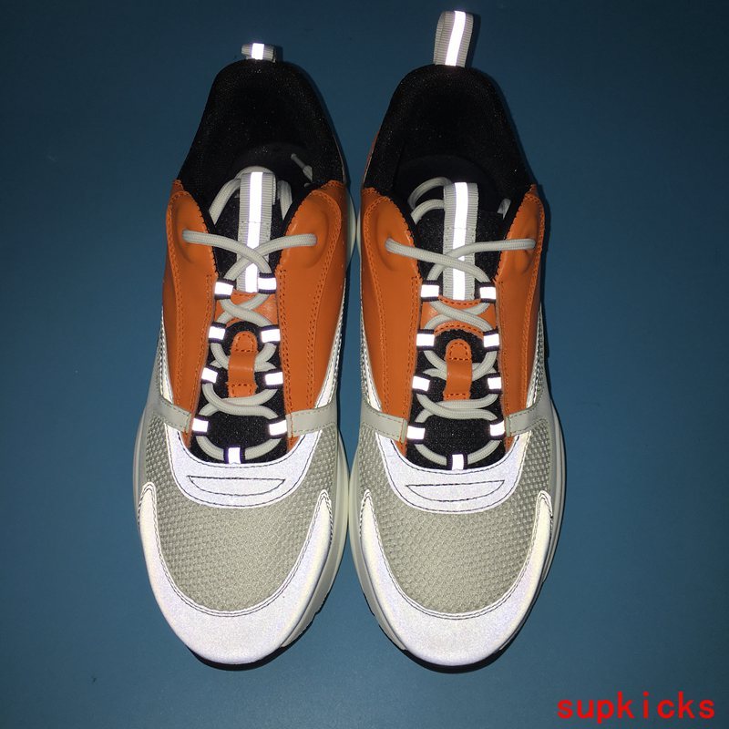 Dior shoes Style 059 - side profile detail (alternate angle)