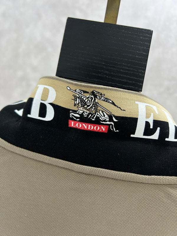Back view of Burberry luxury piece style No.403