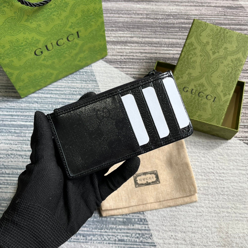 Styled lifestyle shot of sleek signature women's handbag – women's statement bag