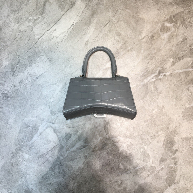 Sophisticated Premium PU Leather Handbag - Signature Hardware Accents | Women's Designer-Inspired Purse #864 - back view (image 4) of designer-inspired handbag