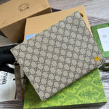 Front view of everyday-luxe classic women's handbag – women's everyday handbag