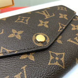  everyday bag interior and compartment view 15