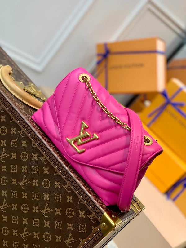 Front view of statement modern women's handbag – women's luxury handbag