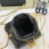  women's handbag, spacious design, view 5