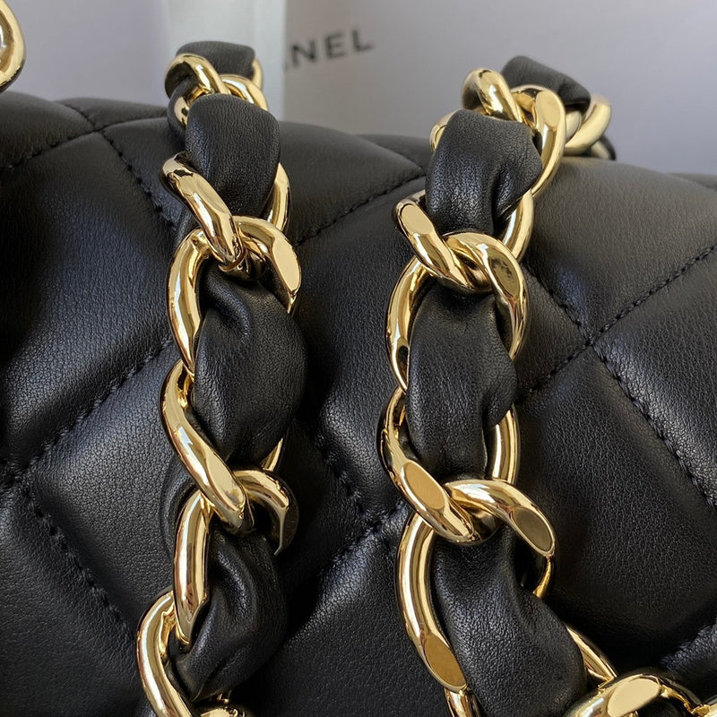  women's handbag, mid design, view 3