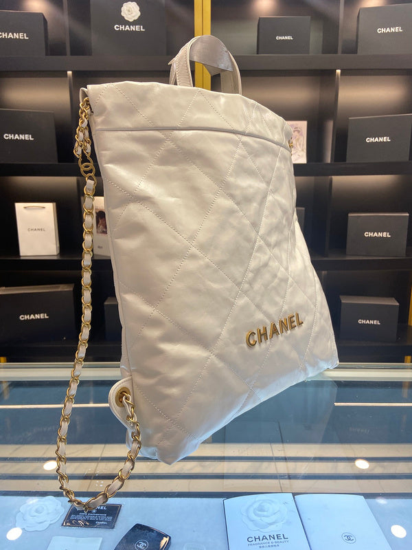  women's handbag, spacious design, view 9