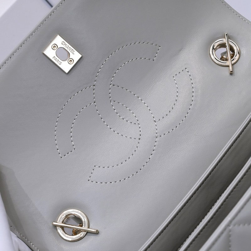  handbag, mid everyday style, image 8