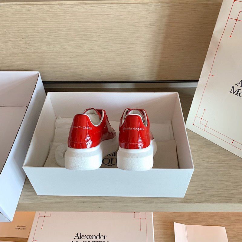 Alexander McQueen shoes Style 277 - packaging and accessories