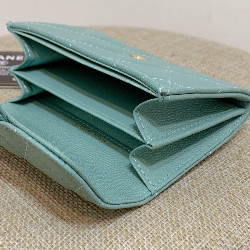 Zivas Charm Streamlined Design Everyday Handbag (Refined Modern Silhouette) – Angled View