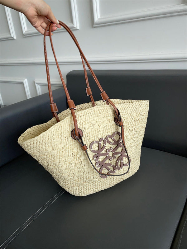 Ziva's Charm handbag – lifestyle view (40cm*25cm*13cm)