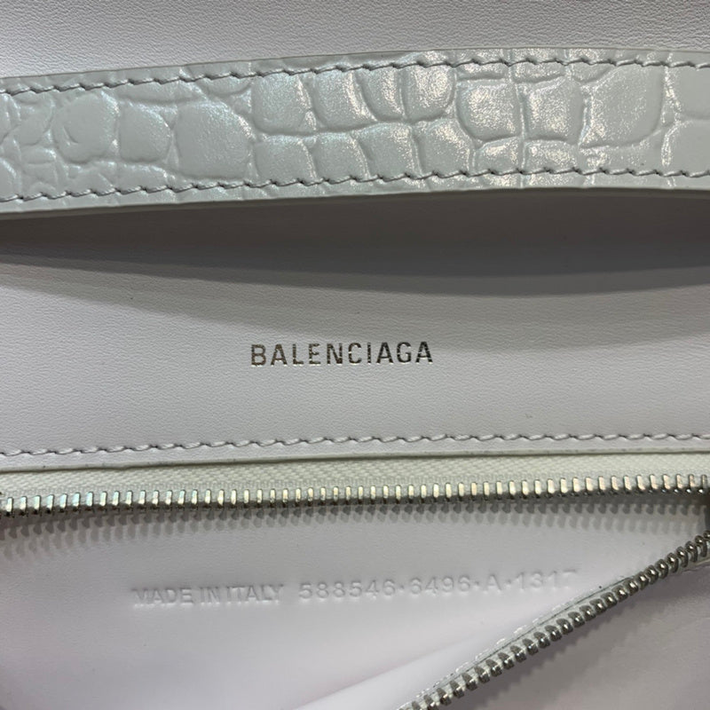 Structured Faux Leather Handbag - Smooth Faux-Leather Exterior | Women's Luxury Handbag #621 - alternate angle view (image 8) of designer-inspired handbag