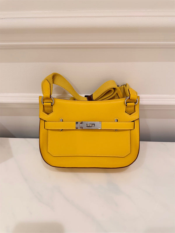  sleek satchel detail view showing craftsmanship 20