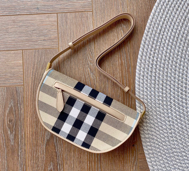 Ziva's Charm handbag – side angle view (one versatile size)