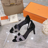 Hermes shoes Style 370 - angled studio shot (additional angle)