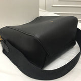 Side profile of everyday-luxe classic women's handbag – women's premium purse