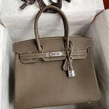 Minimalist handbag styled for everyday wear