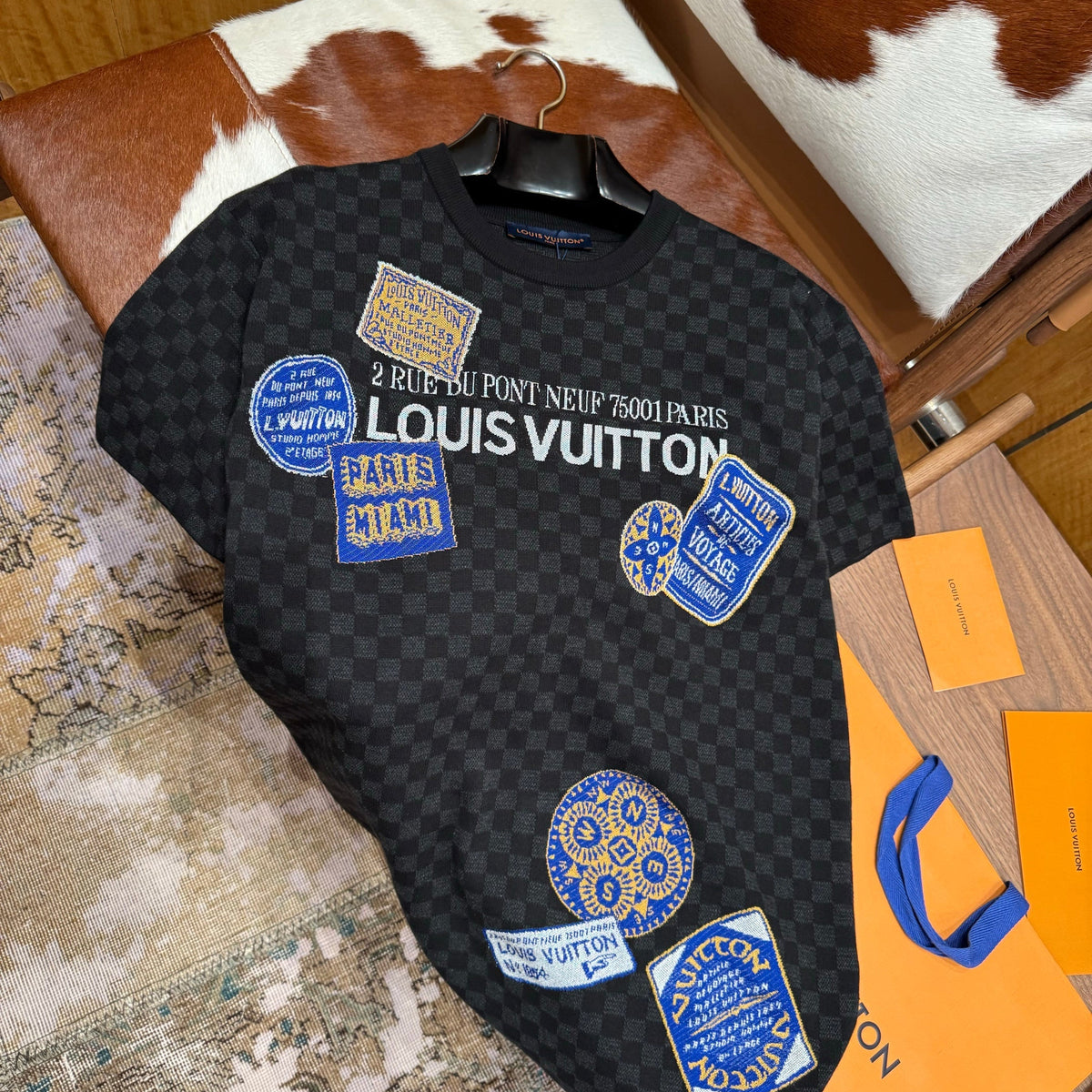 Louis Vuitton T-Shirts? Louis Vuitton Lou T-shirt Premium Designer Cotton T-Shirt