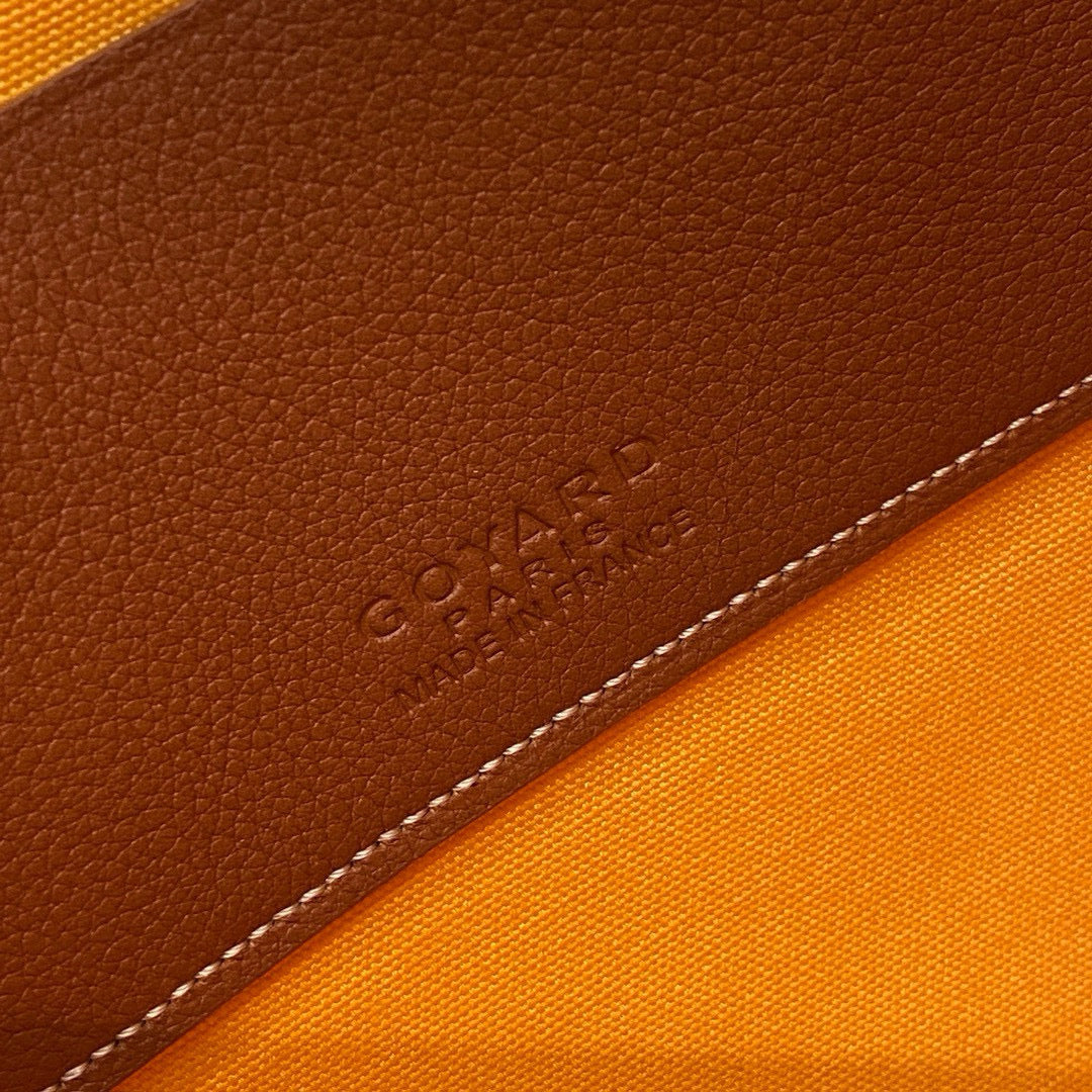 Bags? Goya Senat Pm Pouch Elegant Everyday Designer Handbag